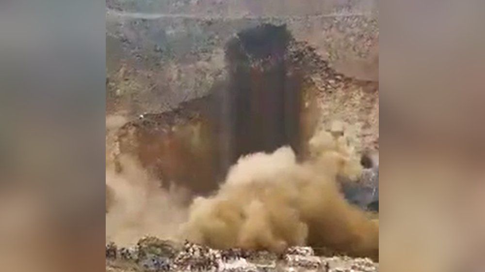 Video: Mindestens 100 Tote nach Erdrutsch in Goldmine