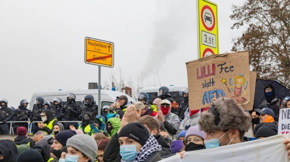 Video: Straßenblockaden gegen Gründung von AfD-Jugendorganisation in Gießen