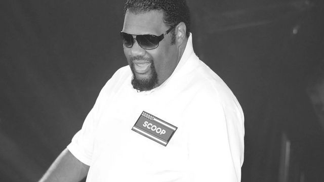 Er stirbt mit 53 Jahren nach Zusammenbruch auf der Bühne