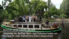 Im Partyboot für Clubs - Berliner demonstrieren fürs Feiern