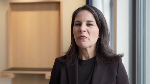 Baerbock: Wegen Krisen keine erneute Kanzlerkandidatur