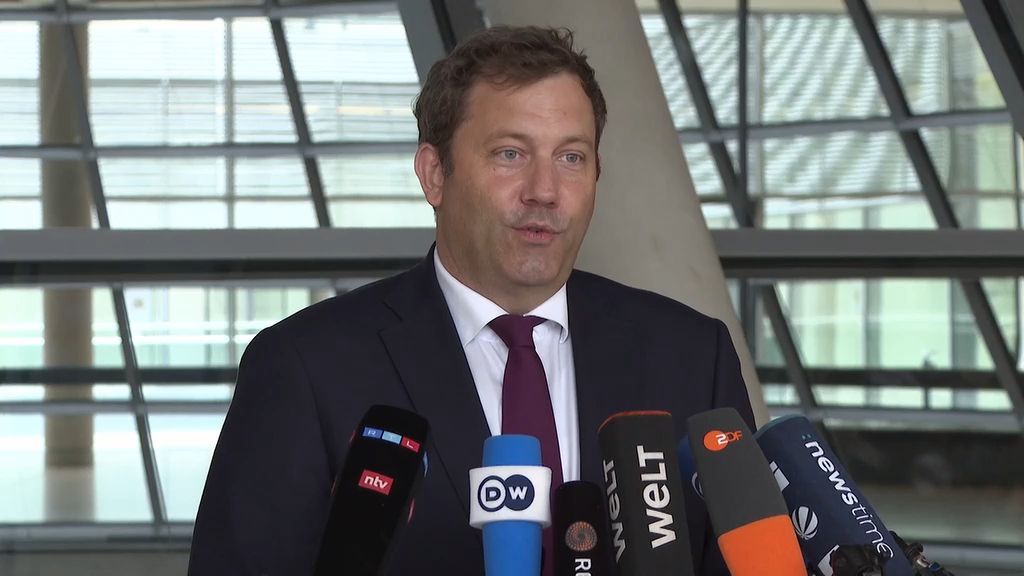 Bundestag beschließt Haushalt 2025 - Klingbeil: Geht für mich um Wachstum und Gerechtigkeit
