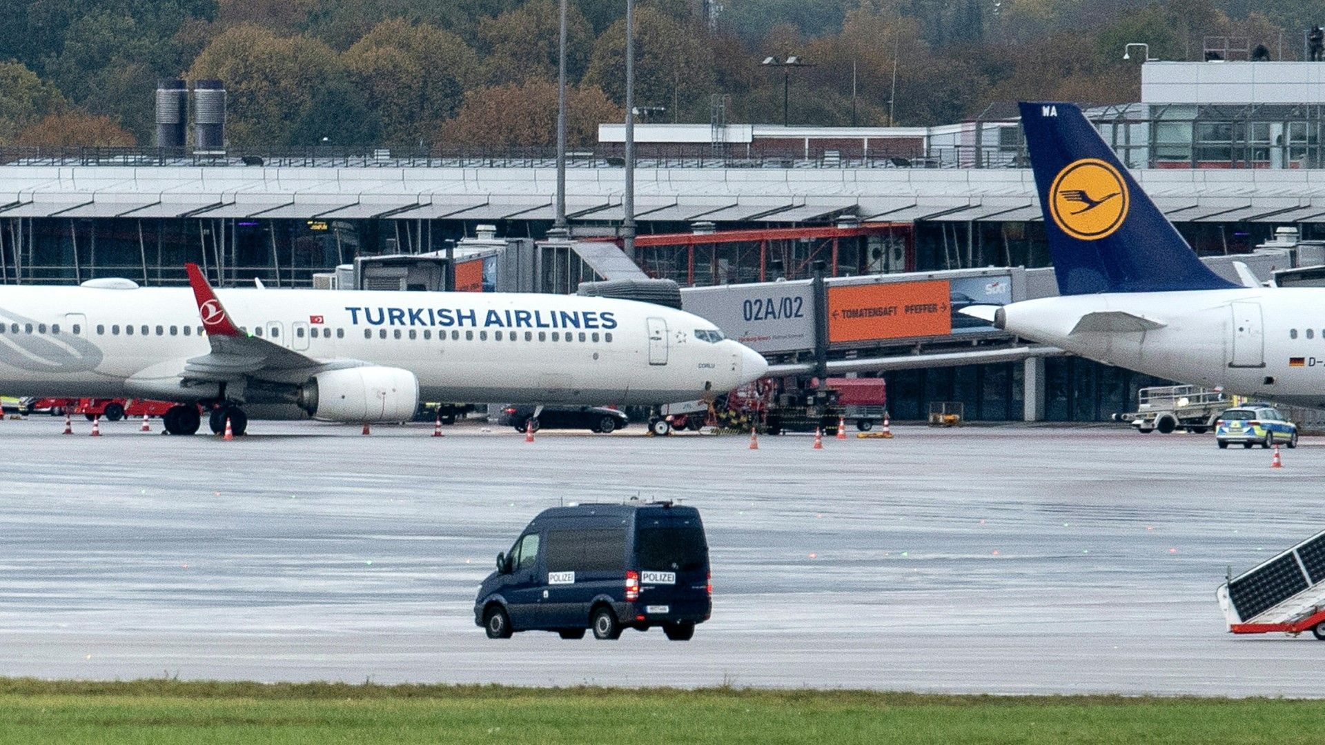 Geiselnehmer am Flughafen hält Hamburg in Atem