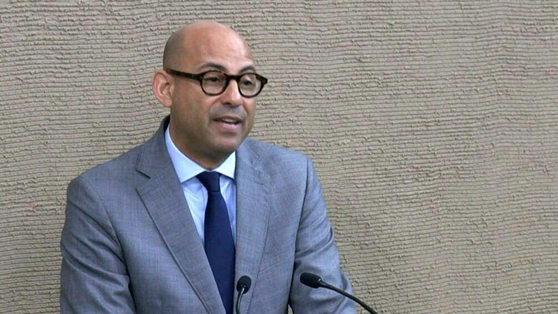 UN climate chief slams 'posturing' in COP28 talks