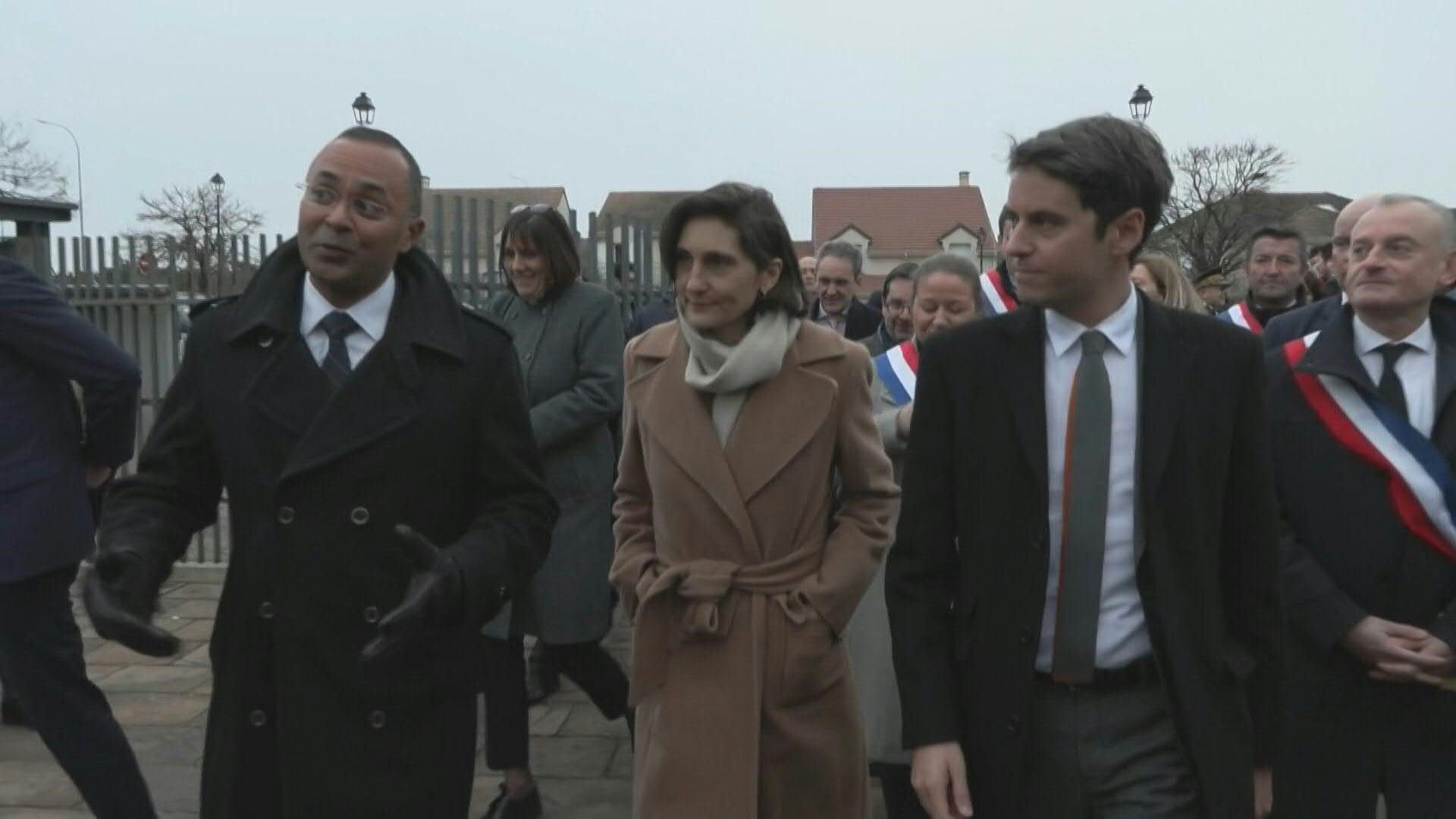 Education: Attal and Oudea-Castera visit a secondary school near Paris