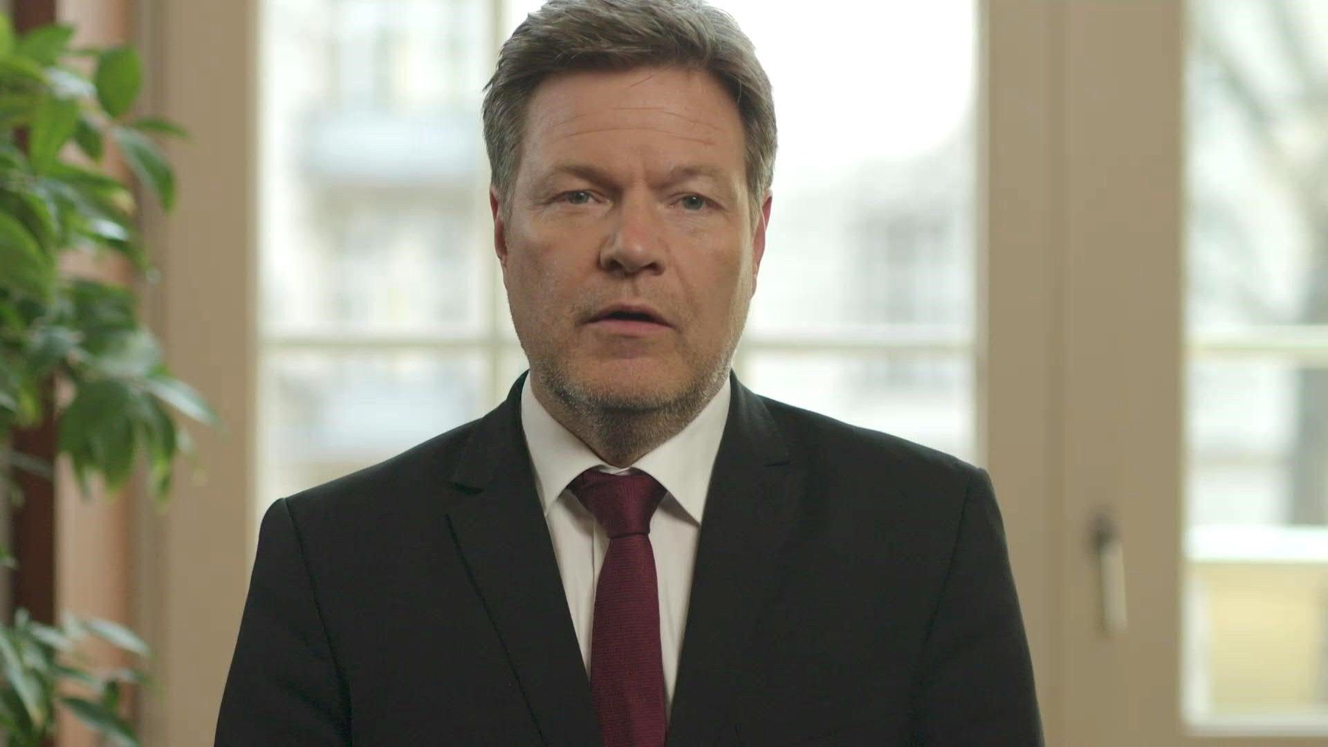 Habeck fordert mehr Waffen für die Ukraine