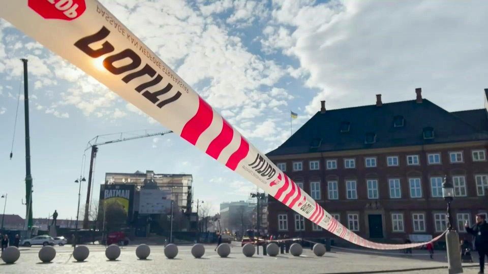Brand in Börse von Kopenhagen noch nicht gelöscht