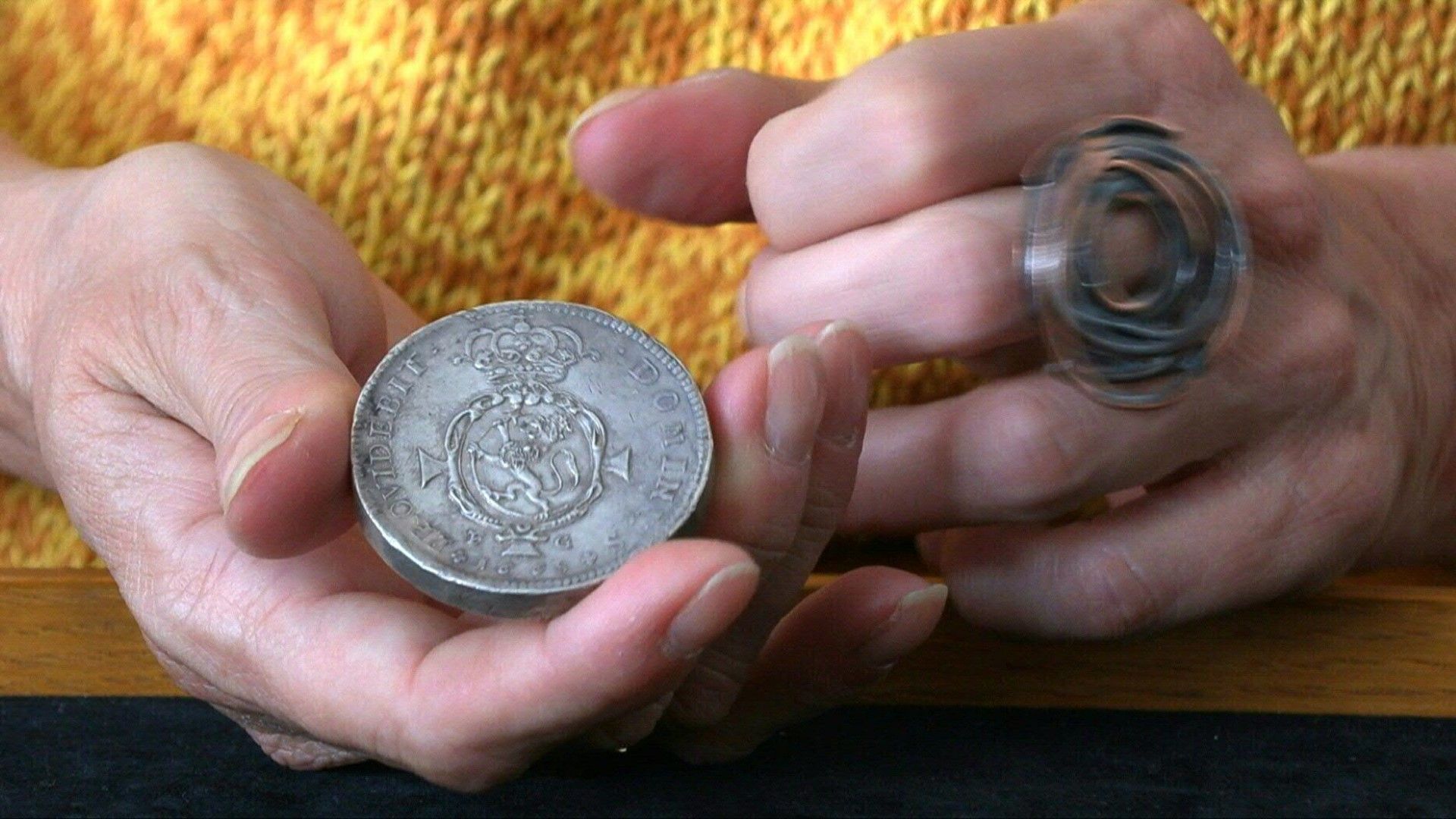 Hundert Jahre versteckt: Seltene Münzsammlung wird versteigert