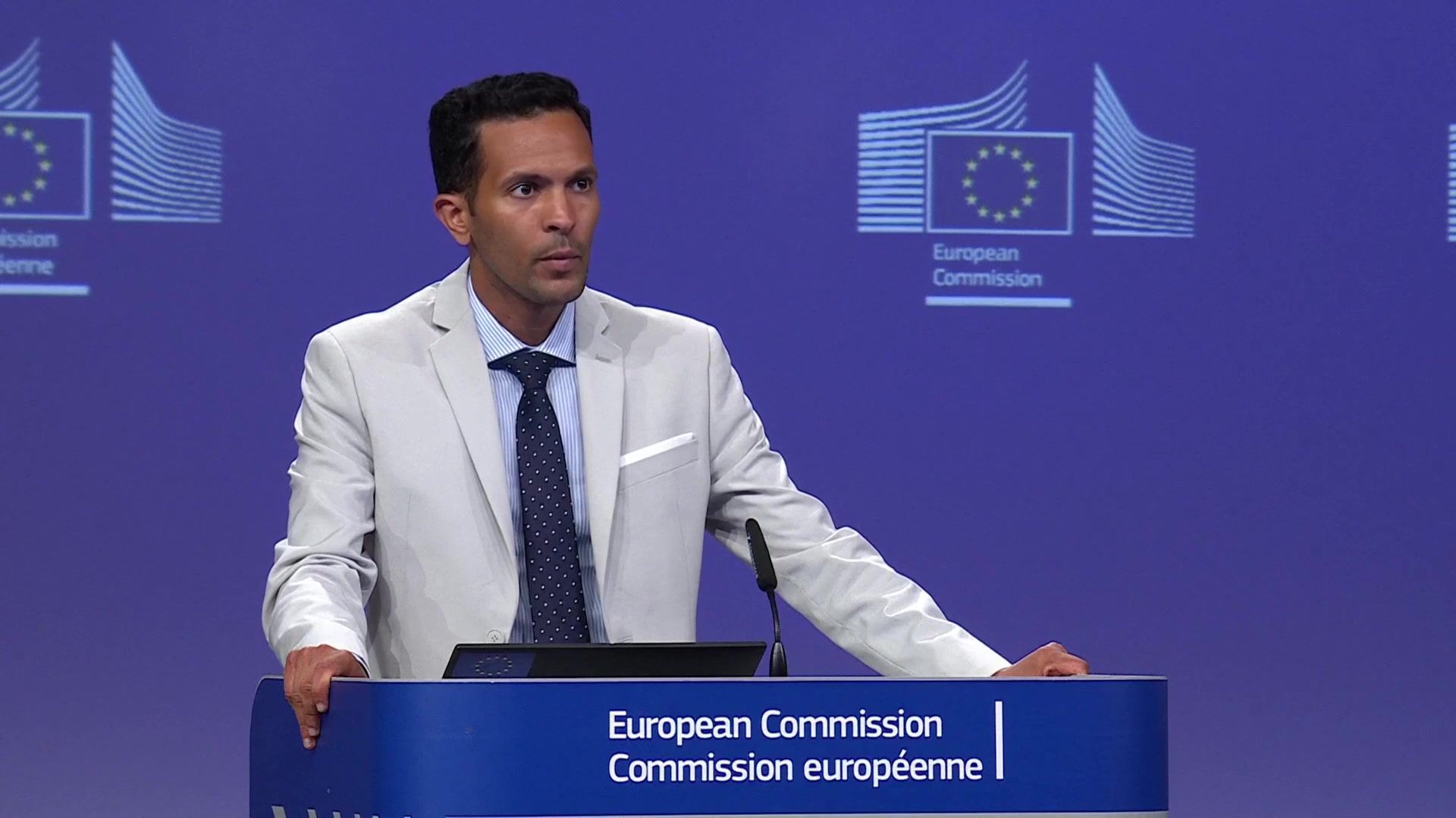 EU urges 'all parties to seize the moment' for peace as PKK announces disbanding