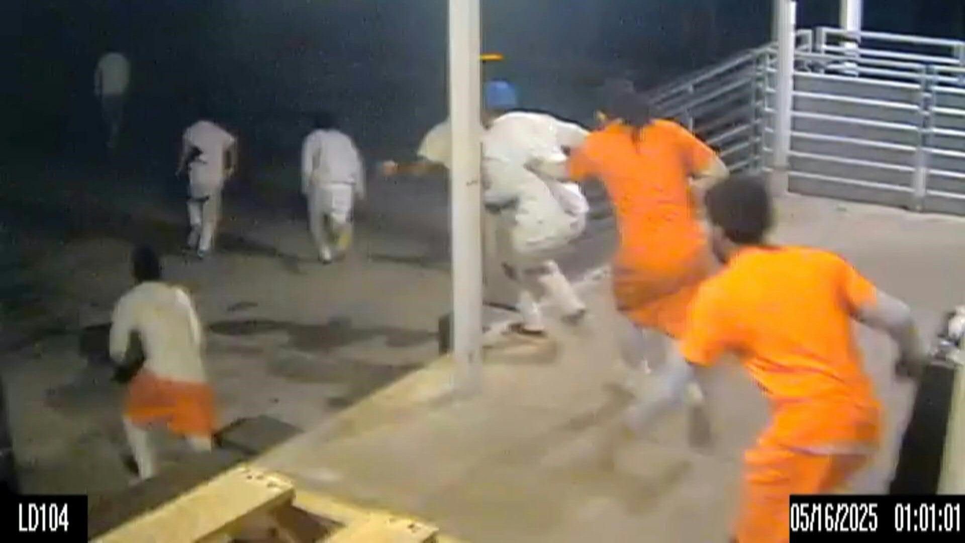 Zehn Häftlinge aus Gefängnis in New Orleans ausgebrochen