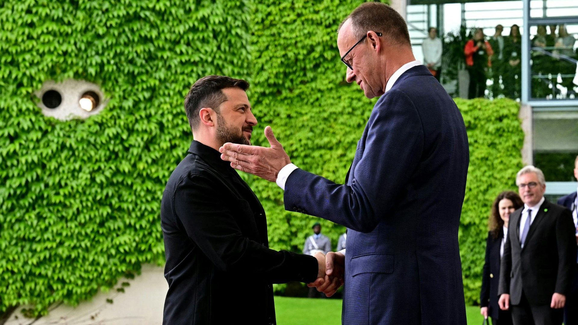 Merz empfängt Selenskyj im Kanzleramt