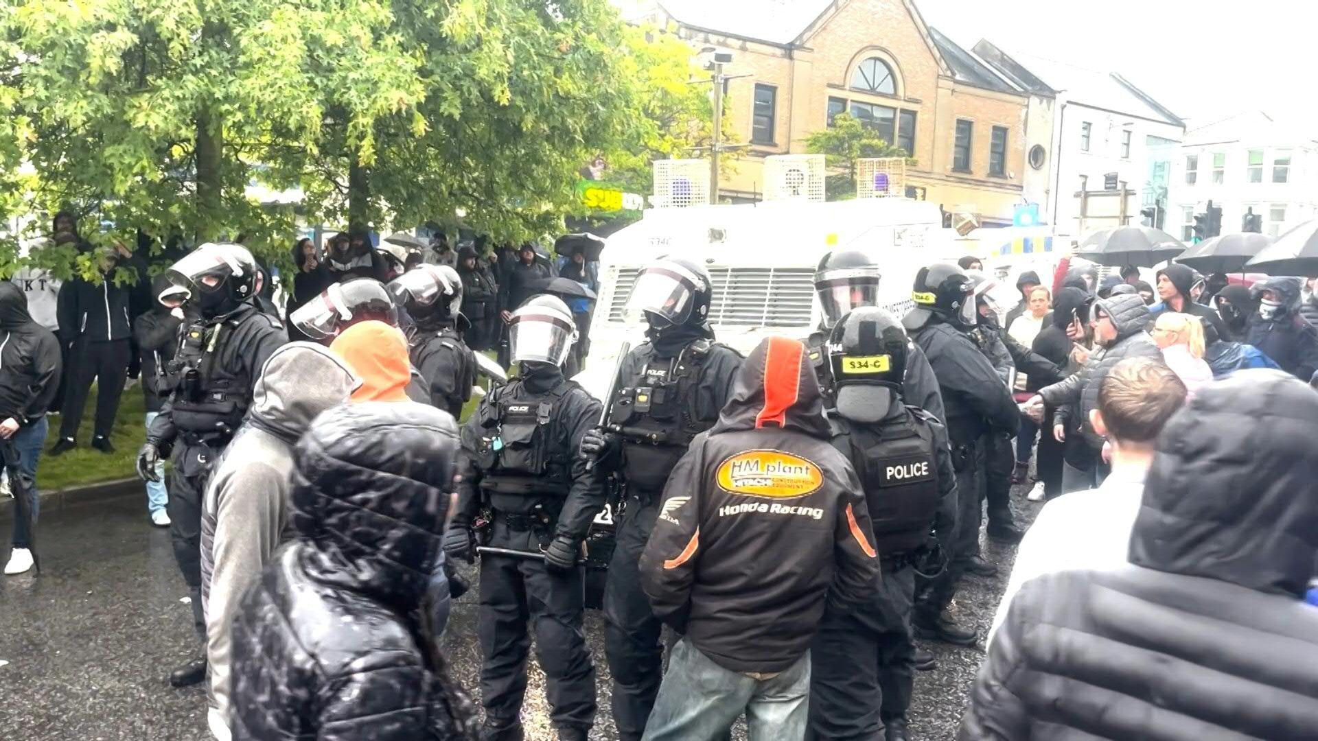 Heavy police presence in Portadown as N.Ireland unrest spreads
