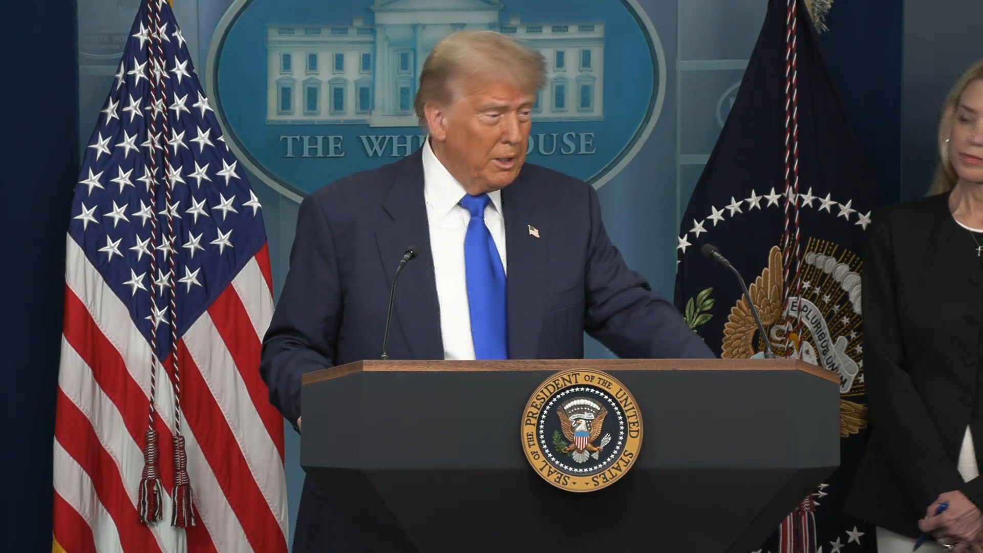 Trump insists Iran 'wants to meet' for talks