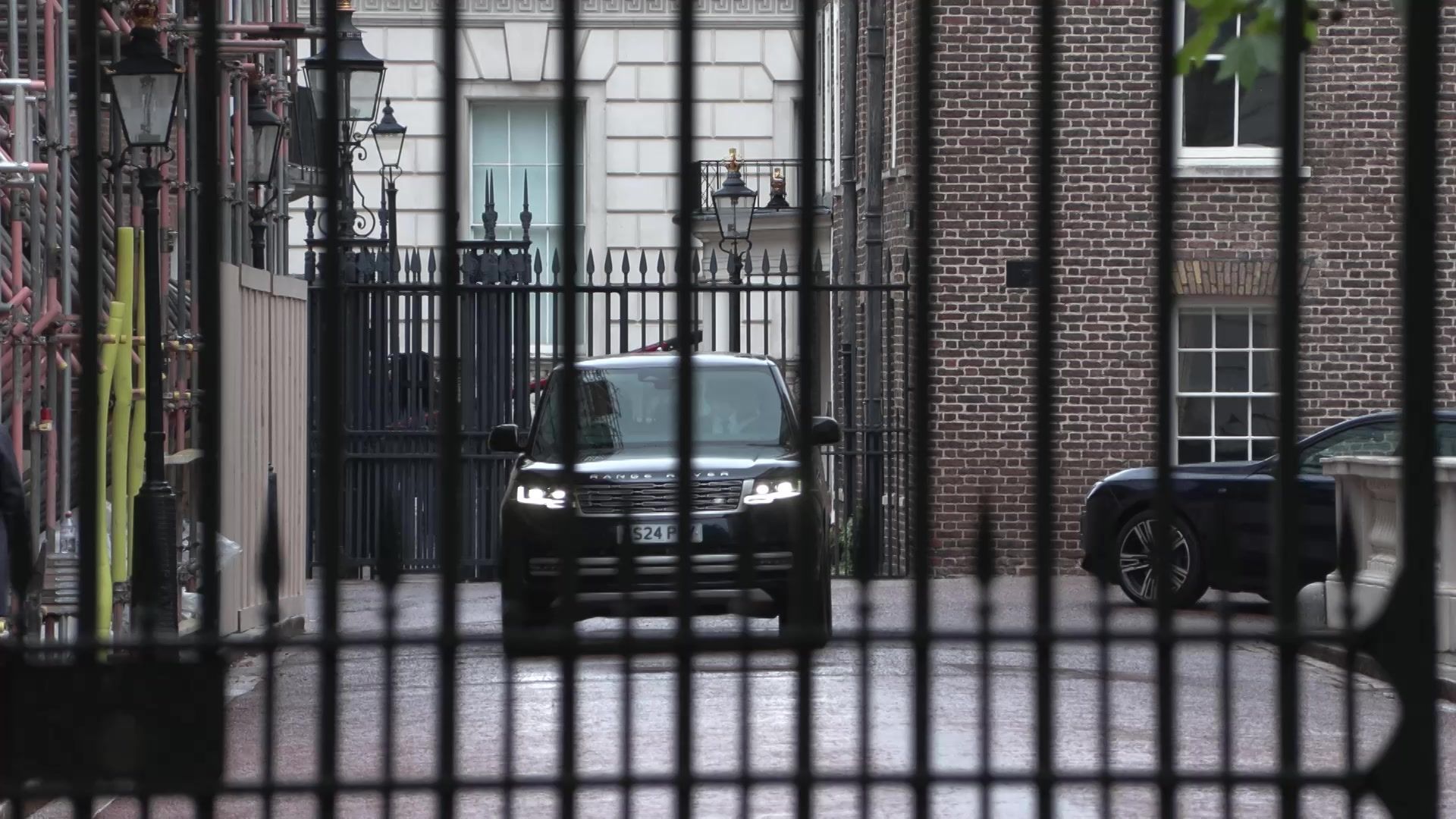 Prince Harry arrives to meet father King Charles III in London