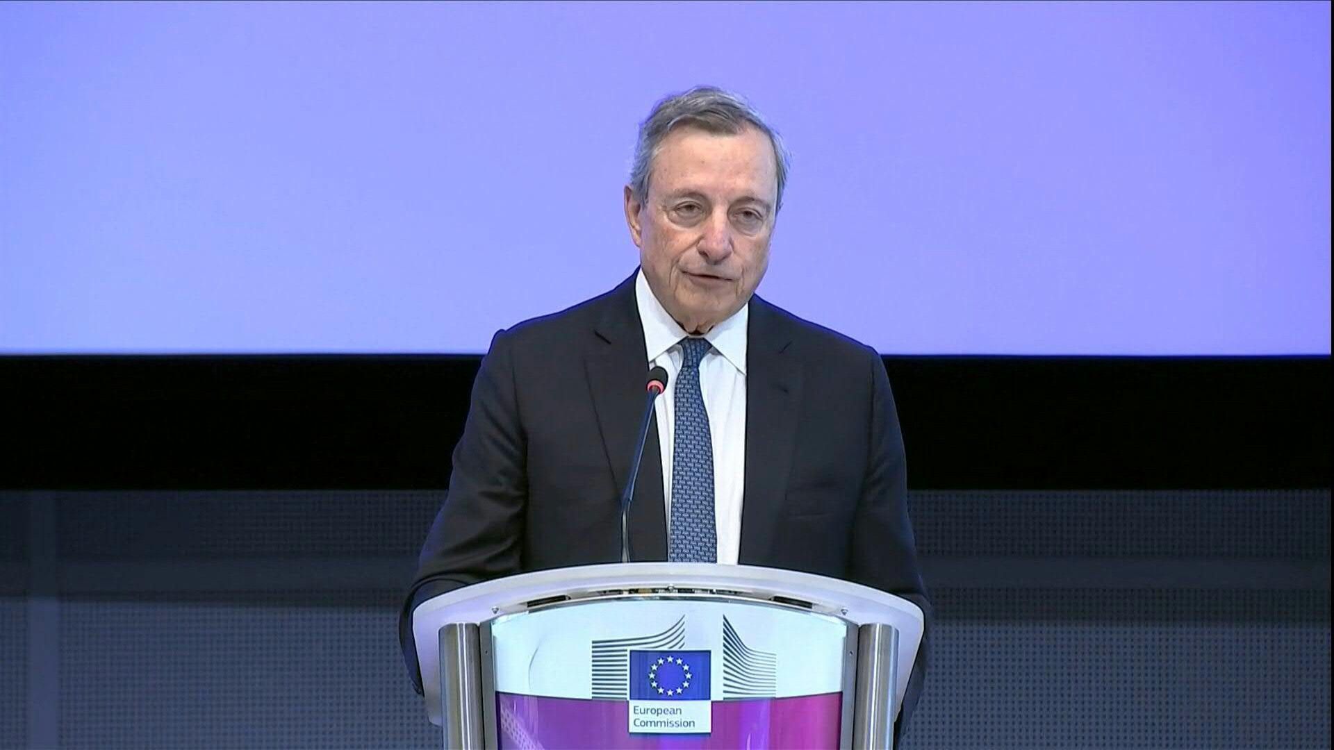 Europe 'failing to match speed' of economic rivals says Draghi