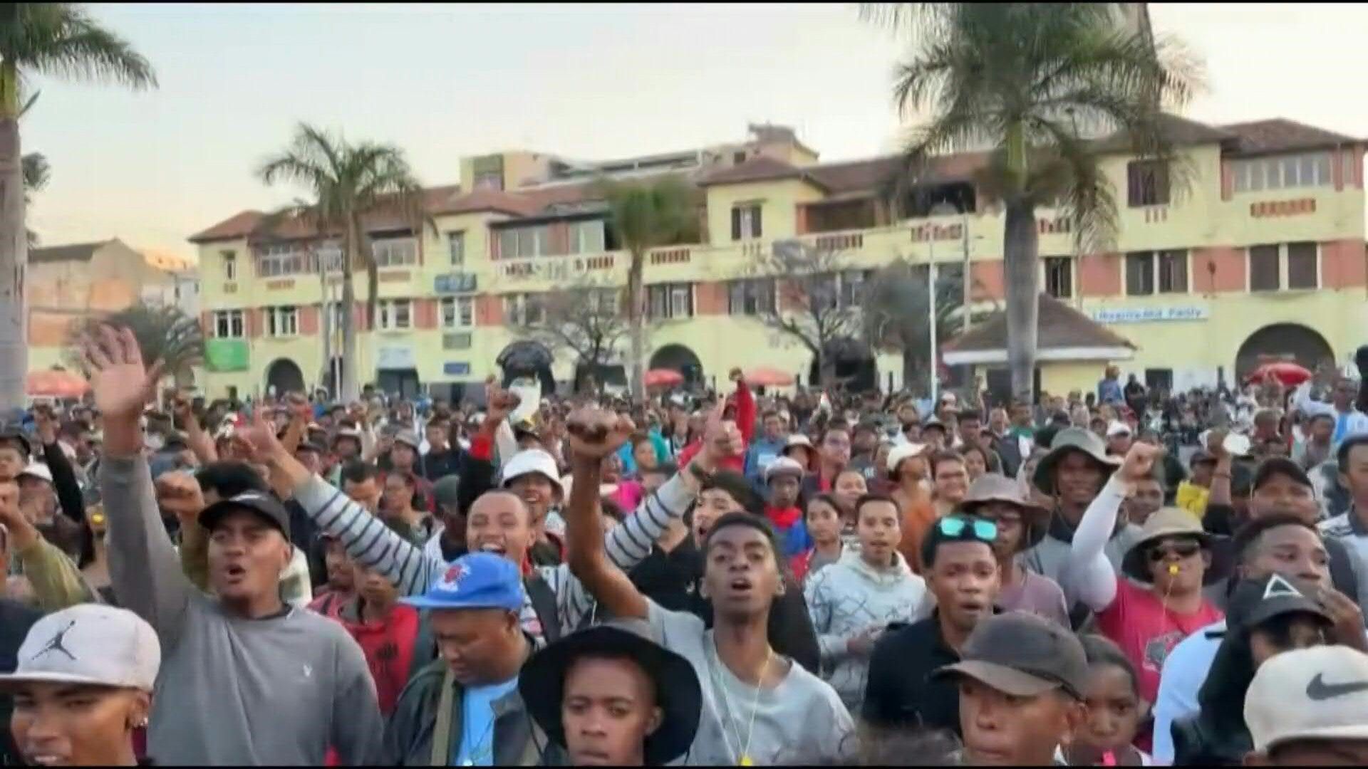 People in Madagascar celebrate President Rajoelina's impeachment