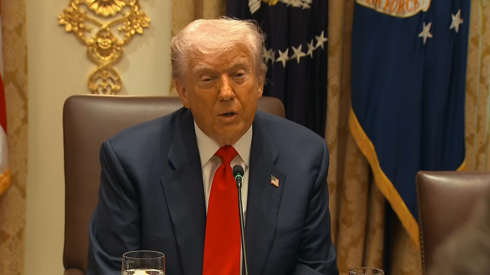Trump says US help for Argentina dependent on who wins elections
