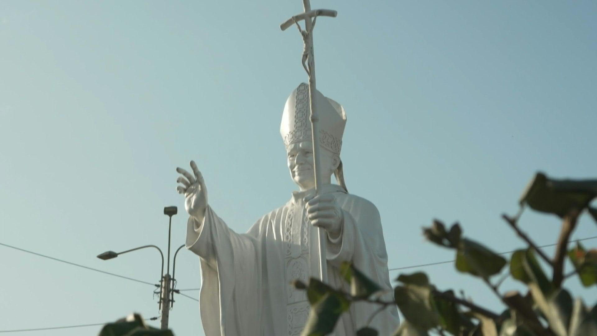 Peruvian city of Chiclayo inaugurates statue of Pope Leo XIV