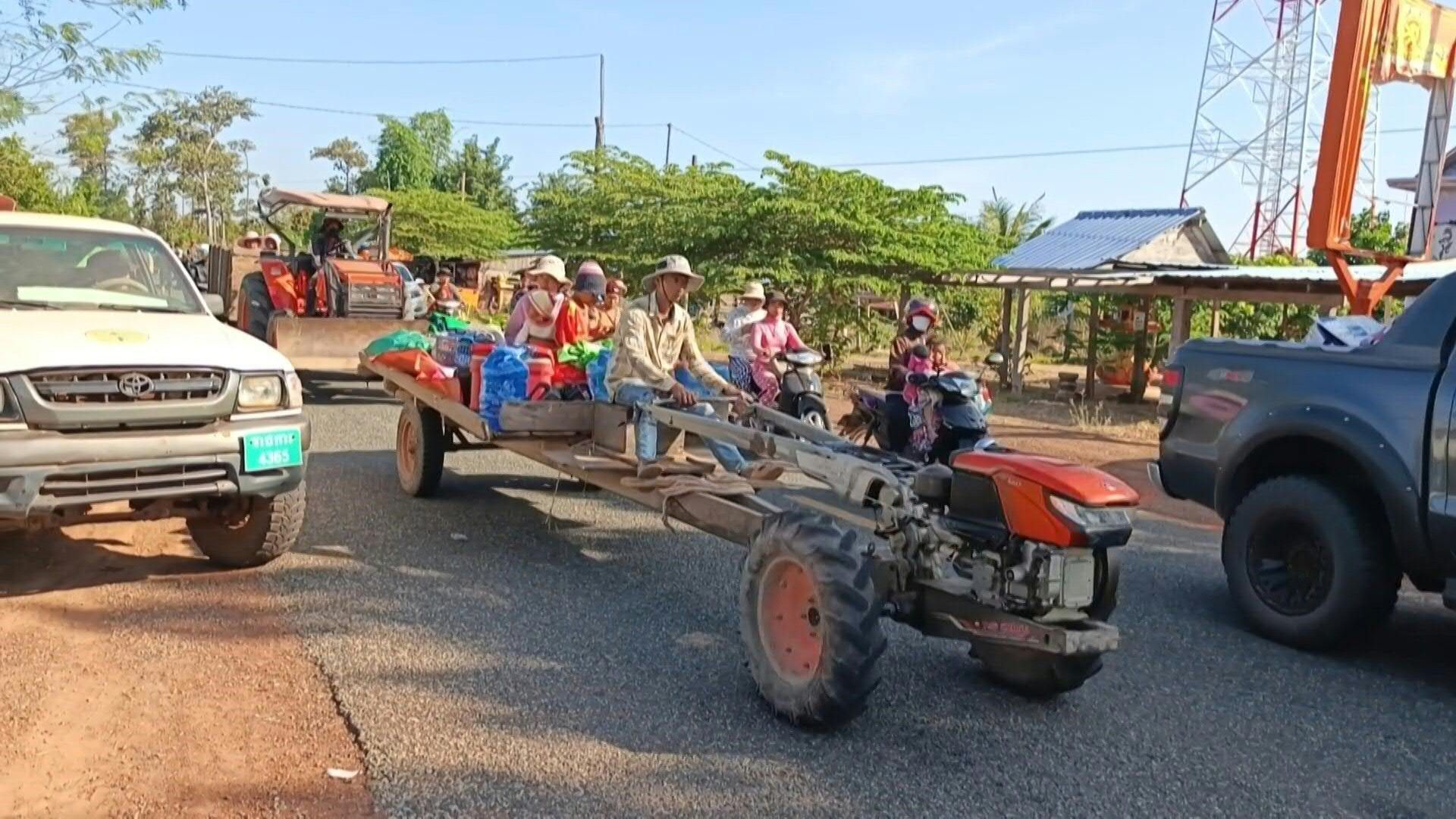 Cambodian-villagers-flee-border-region-as-Thailand-launches-strikes