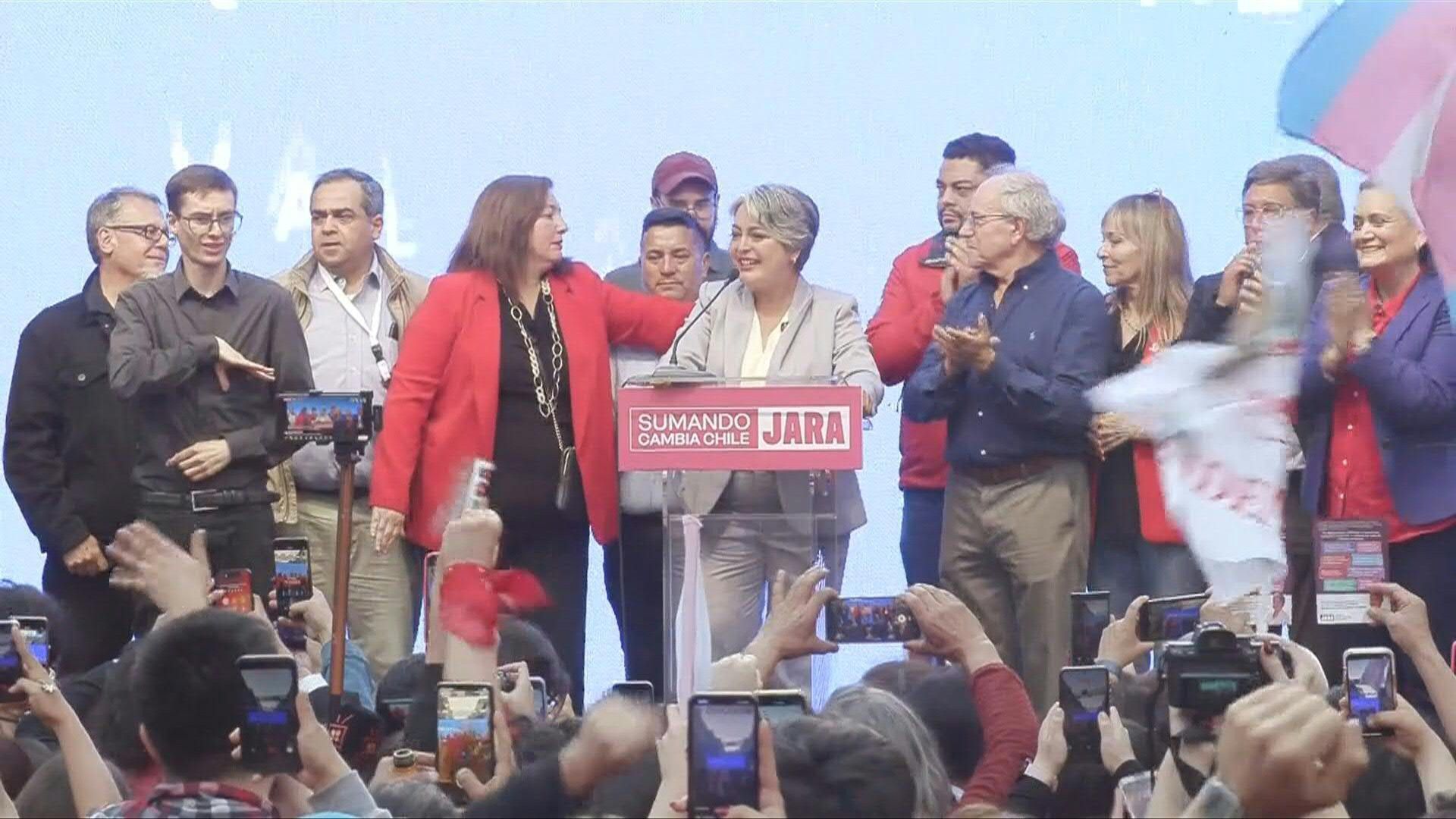 Video: Chilean presidential candidate Jeannette Jara speaks to supporters after defeat