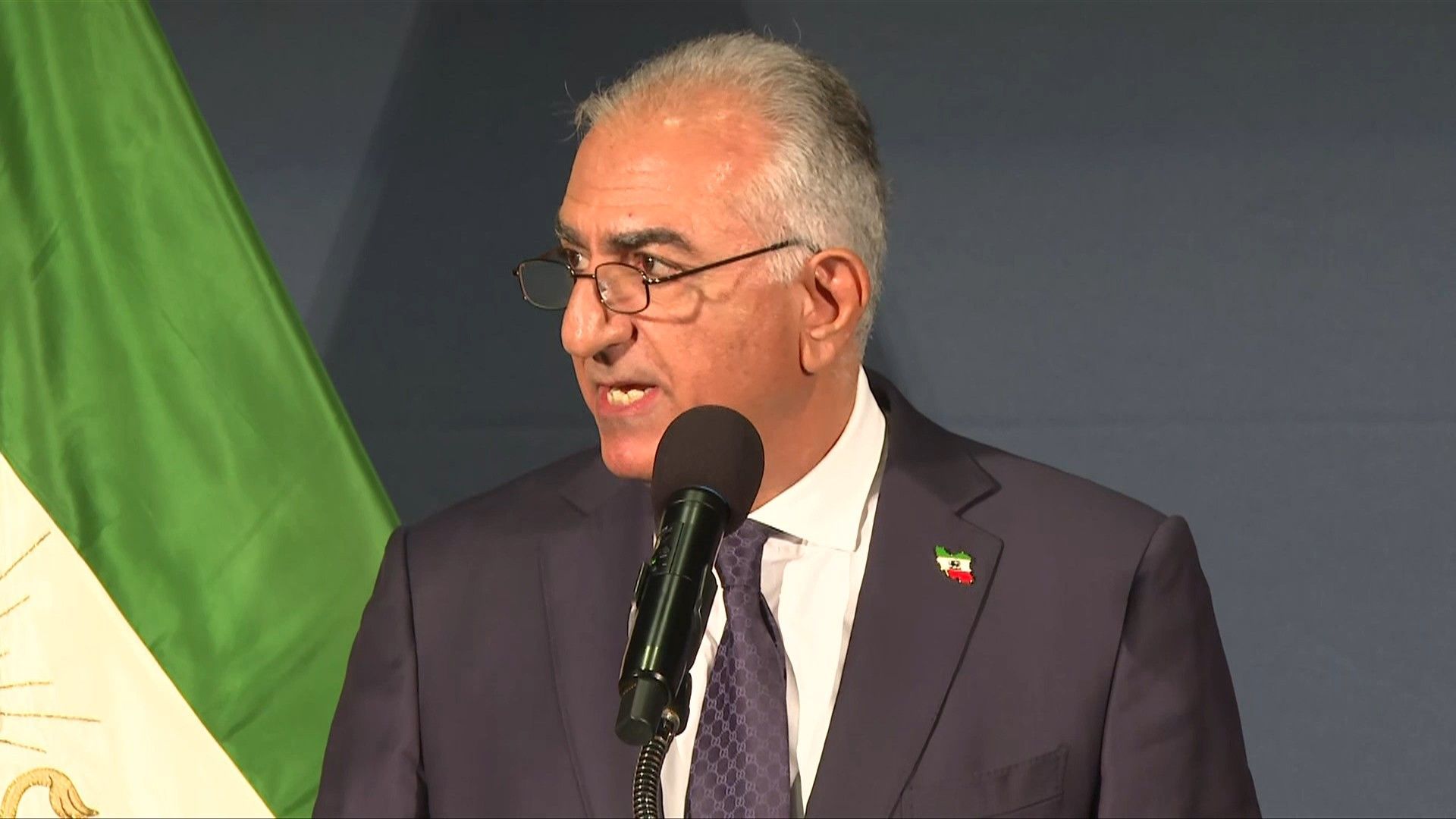 Video: Son of late shah: 'I will return to Iran'