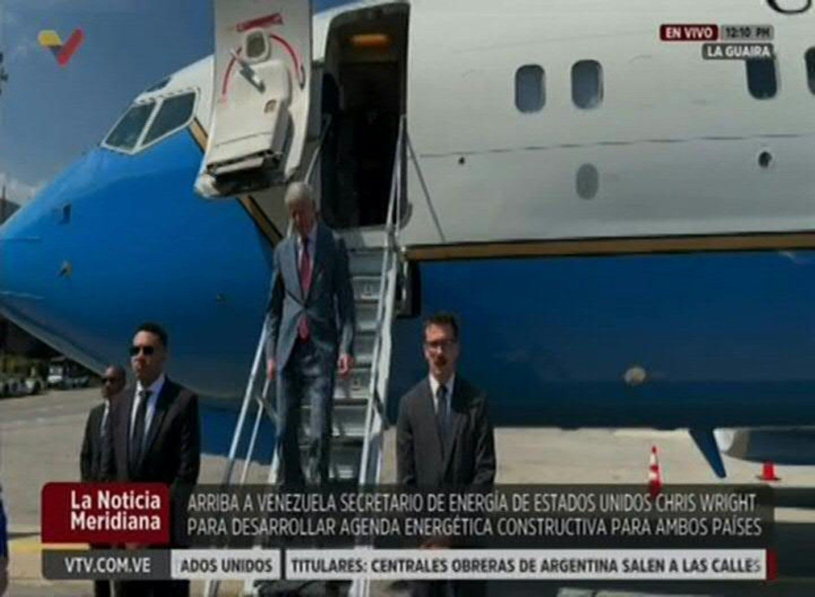 Video: US energy secretary arrives in Venezuela for oil talks with acting president