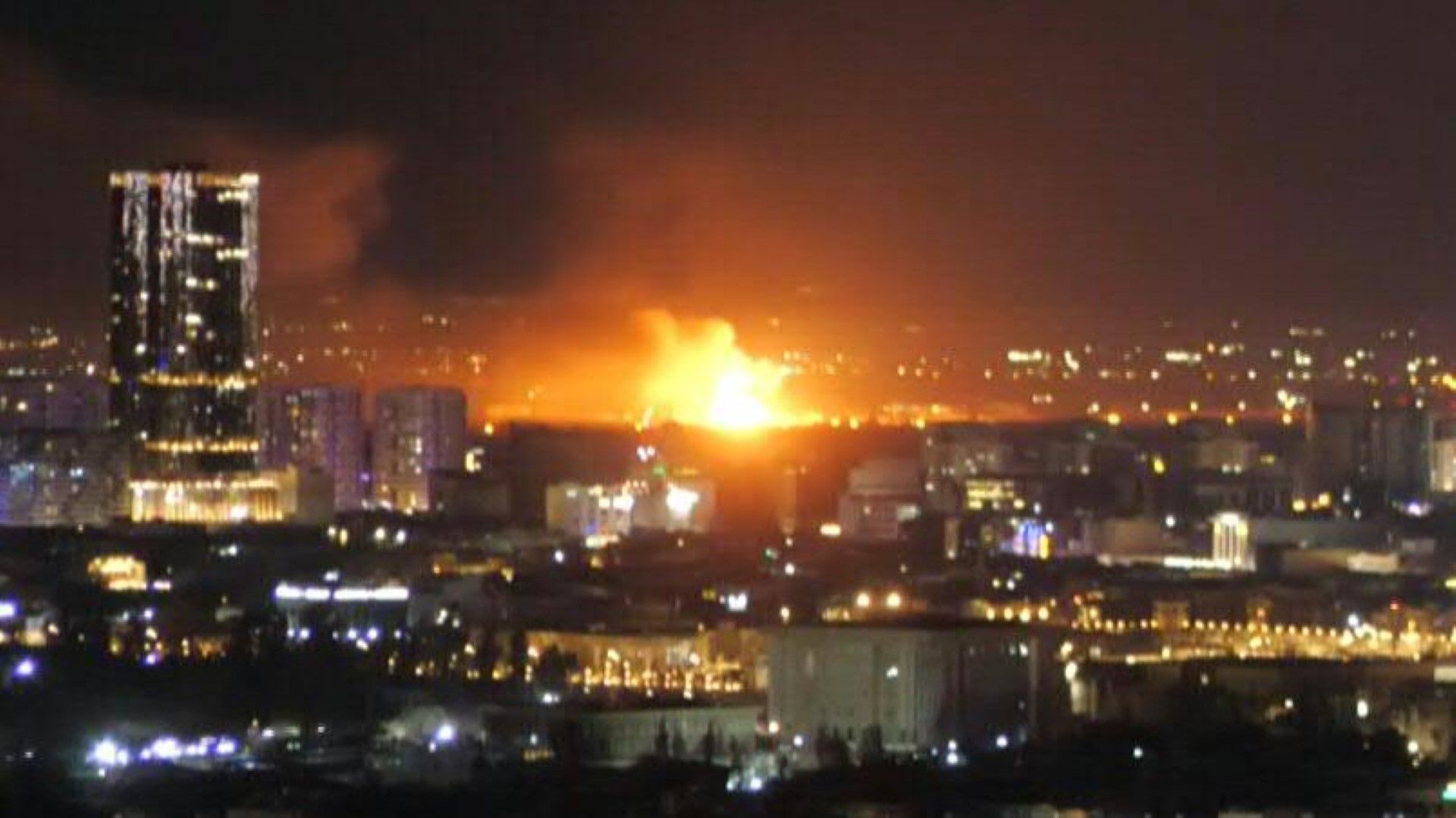 Video: Moment of strike close to military base near Erbil airport in Iraq