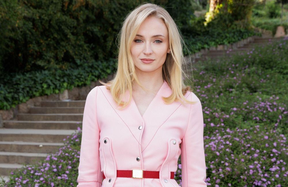 Joe Jonas lobt ‚unglaubliche‘ Sophie Turner