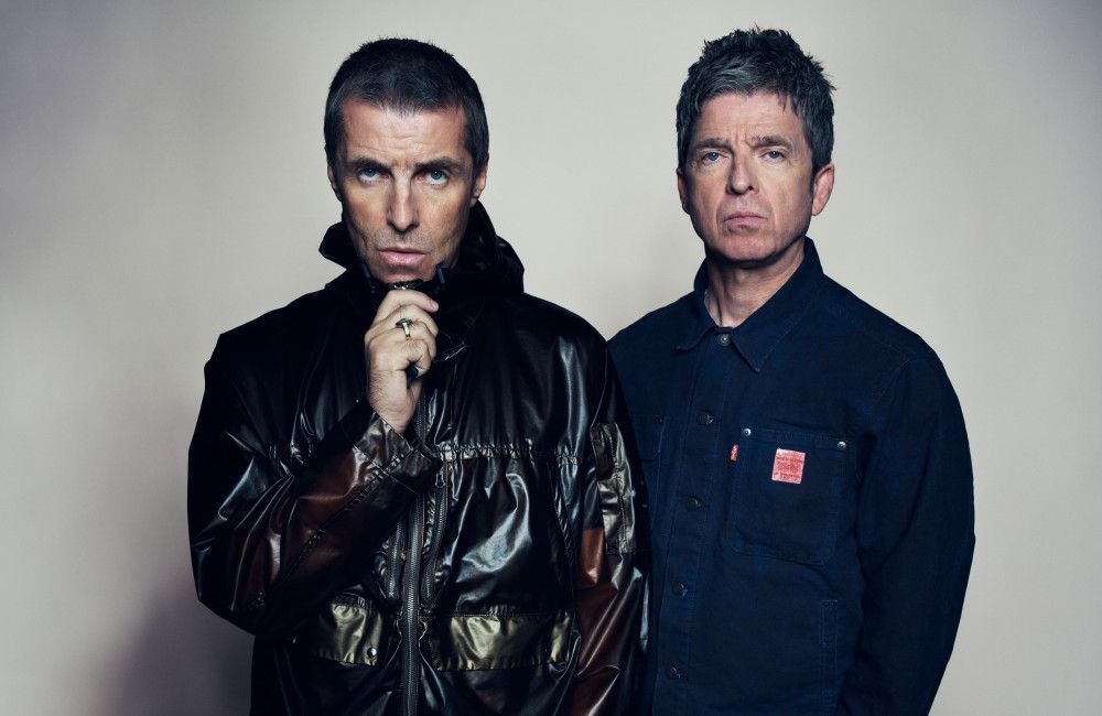 Oasis are eyeing a return to the top of the Official Albums Chart