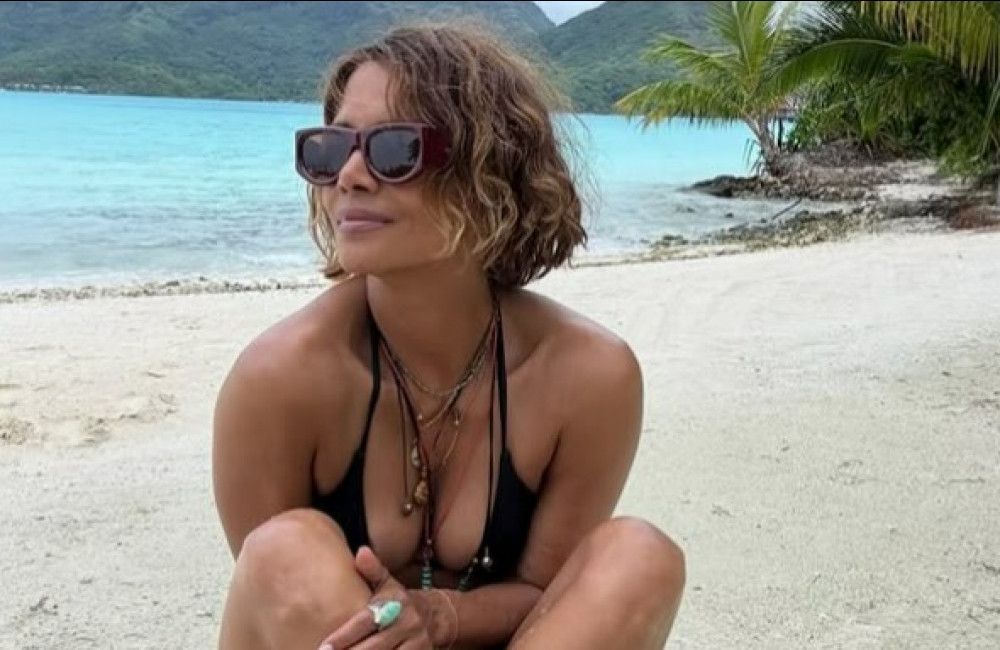 Halle Berry posts stunning bikini pictures after hitting back at ex David Justice