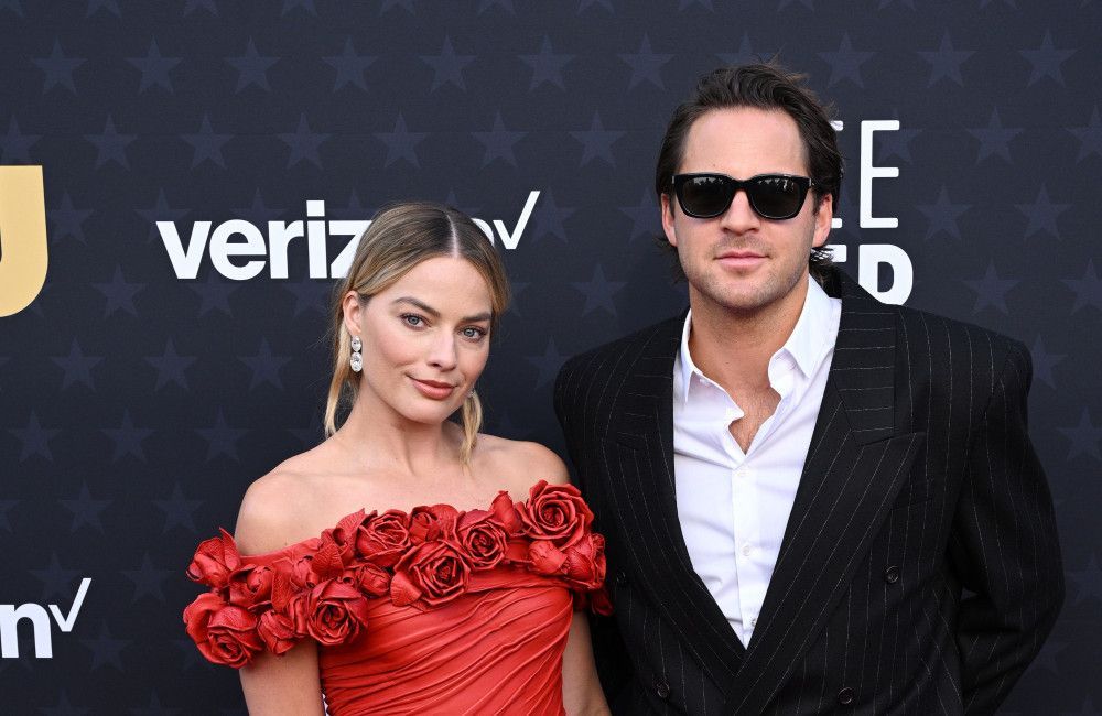 Margot Robbie adora la vita da neomamma