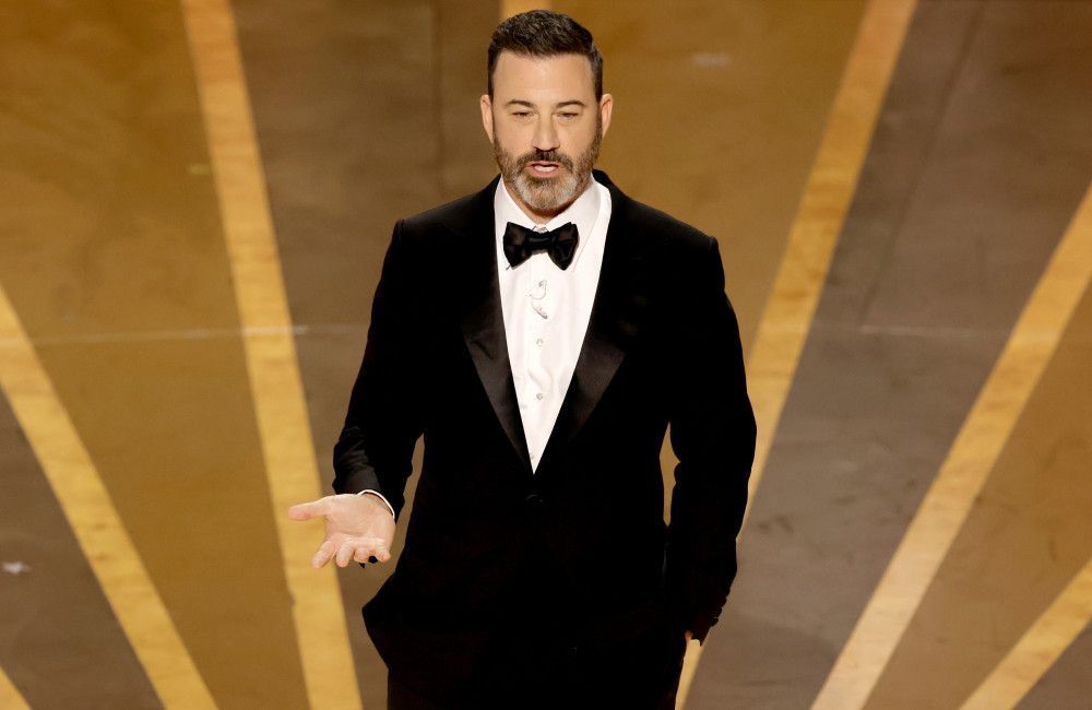Jimmy Kimmel gains support from Ben Stiller, Wanda Sykes and other stars