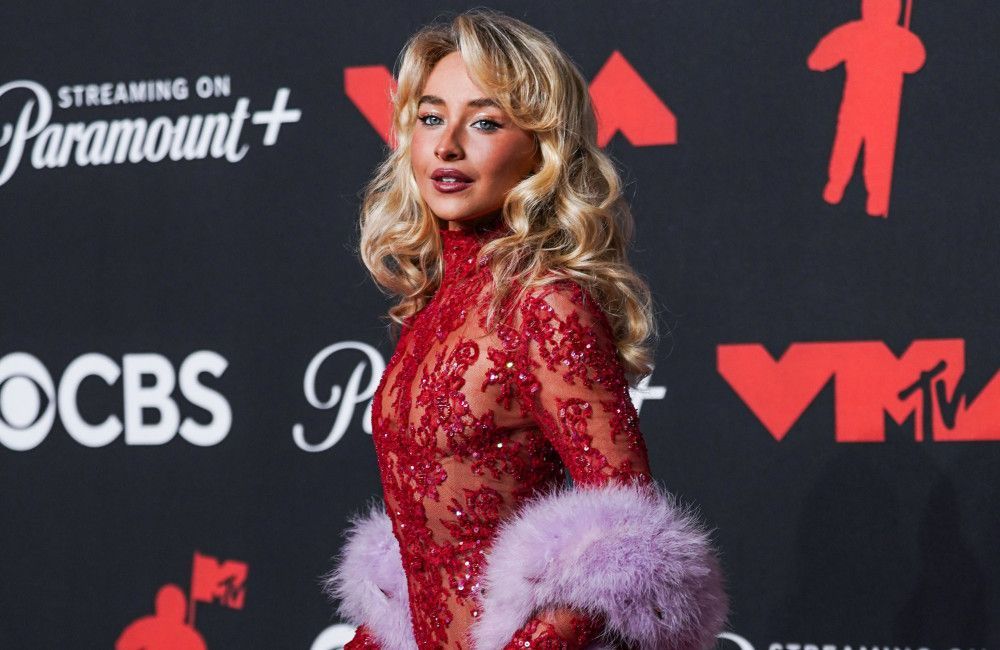 Sabrina Carpenter: Rolle in Musical-Verfilmung von ‚Alice im Wunderland‘