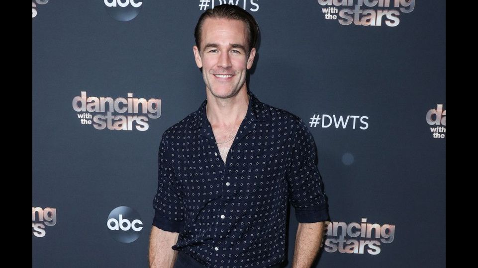 Reese Witherspoon von James Van Der Beek‘ Tod ‚zutiefst erschüttert‘