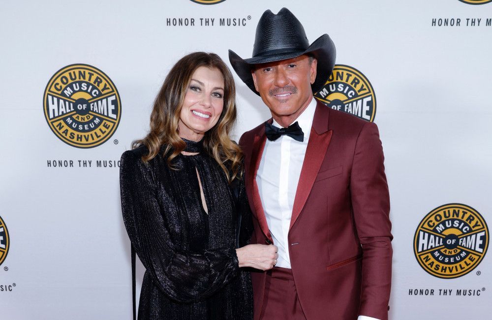 Tim McGraw becomes emotional during induction into the Country Music Hall of Fame