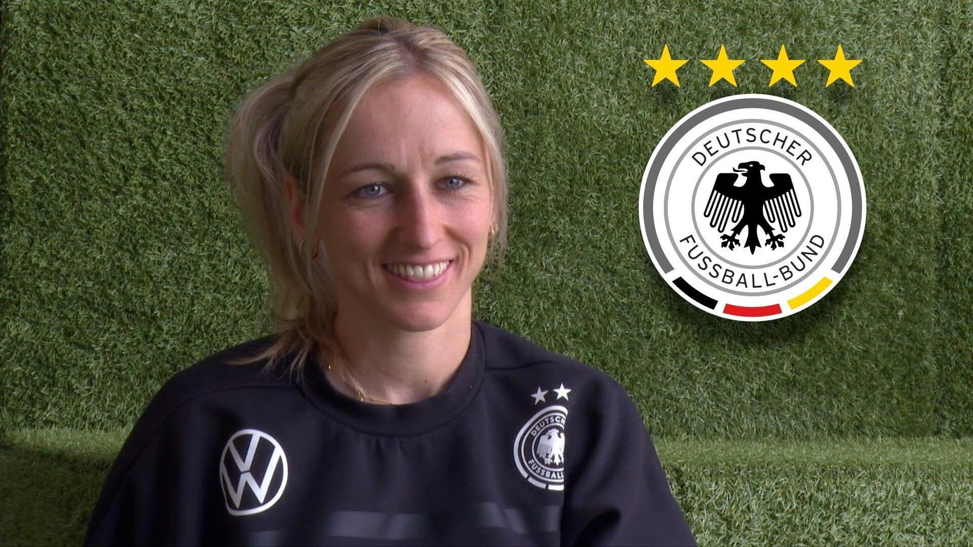 Feierbiest, Dschungelkönigin und Stromberg: Hendrich stellt das EM-Team vor