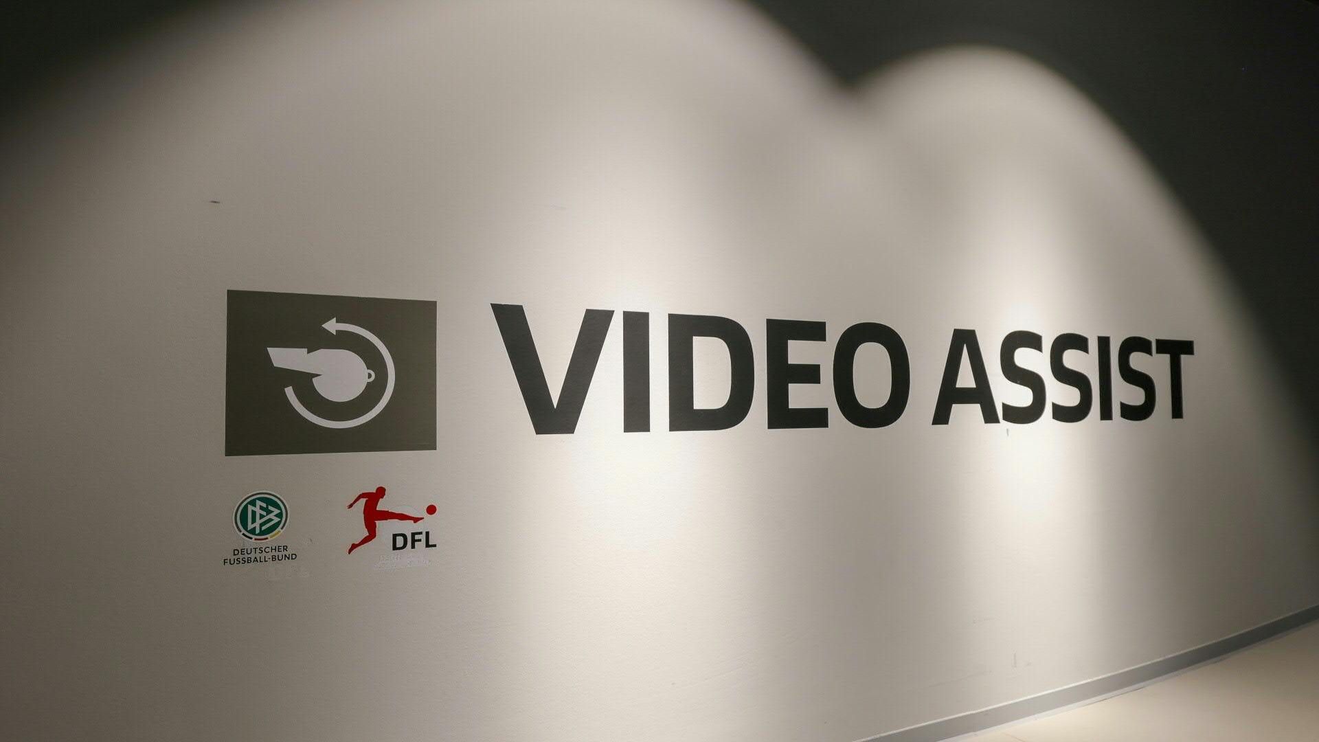 Video: Drees möchte "VAR weniger ins Spiel bringen"
