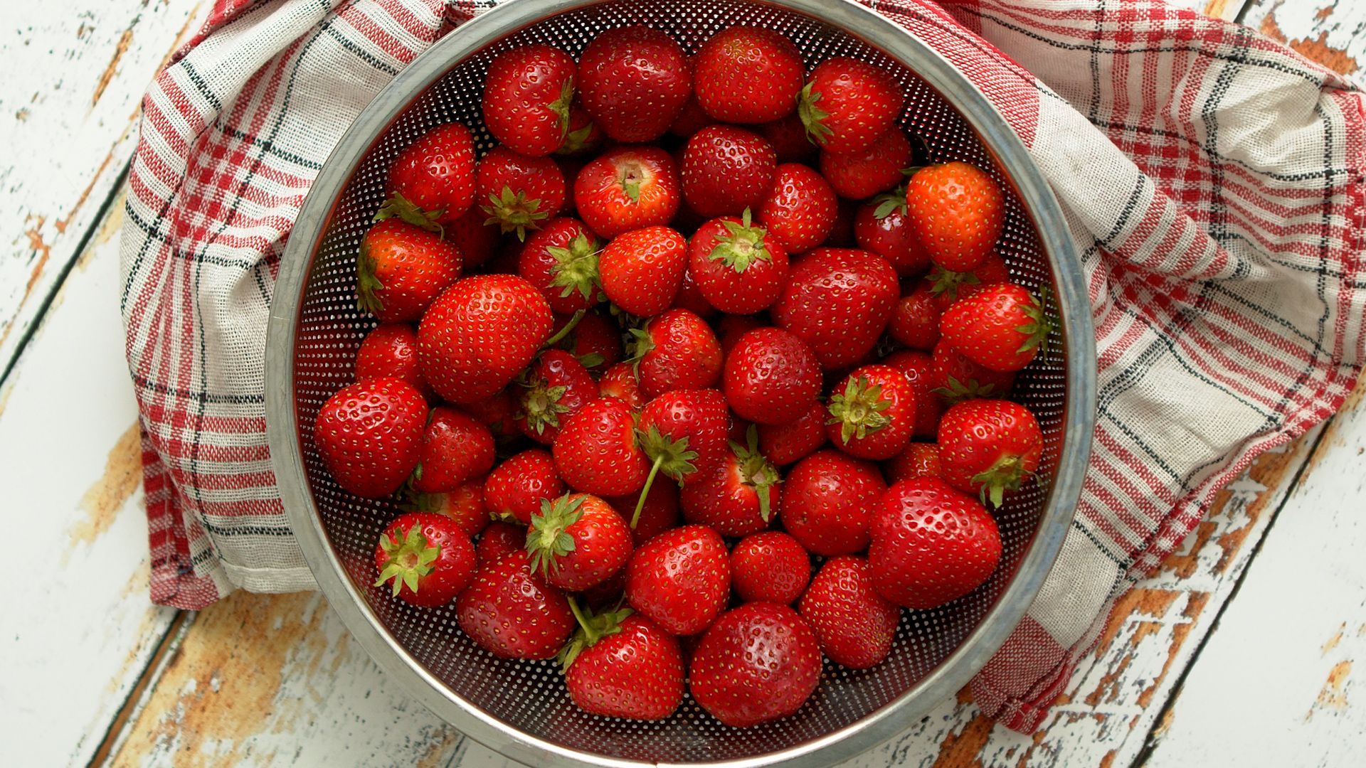 Vitamine, Ballaststoffe, wenig Kalorien: Darum sind Erdbeeren so gesund