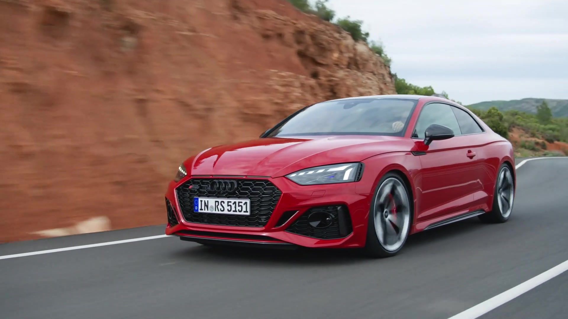Die neuen competitionPakete für den Audi RS 4 Avant und Audi RS 5 Die nächste Stufe der