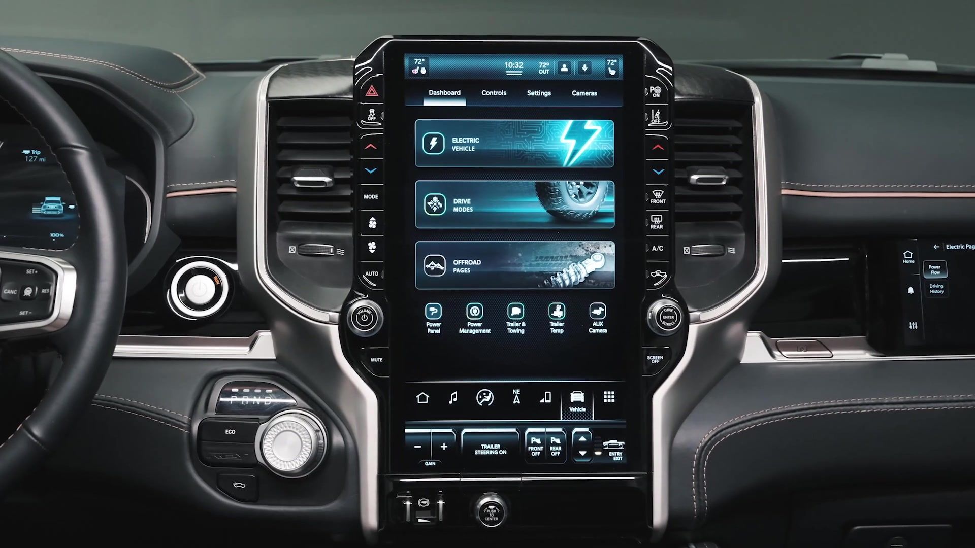 2025 Ram 1500 Tungsten Infotainment System PKWs