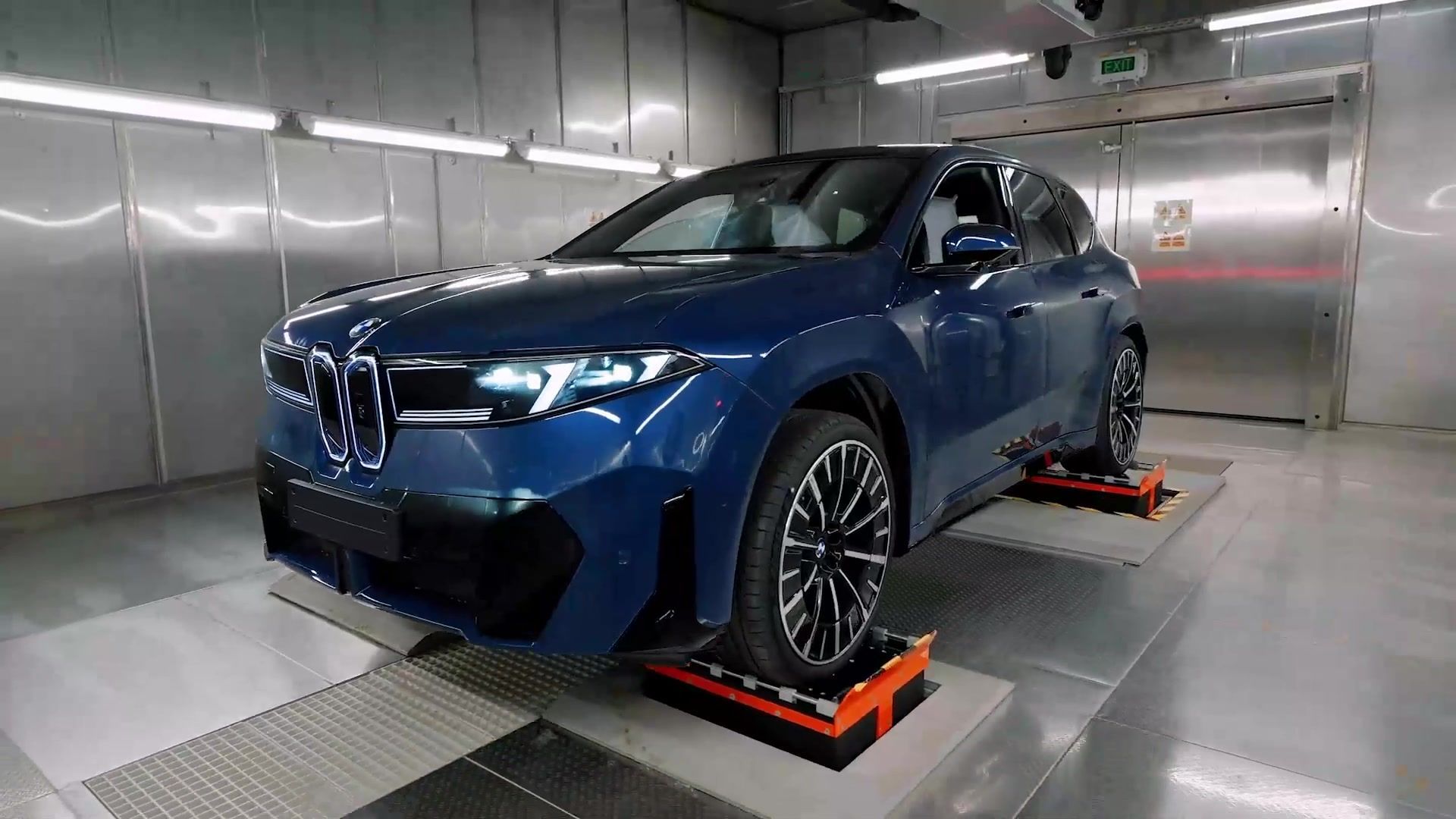 Efficiente, sostenibile, digitale - il nuovo stabilimento BMW Group di Debrecen avvierà la produzione in serie della BMW iX3 a fine ottobre
