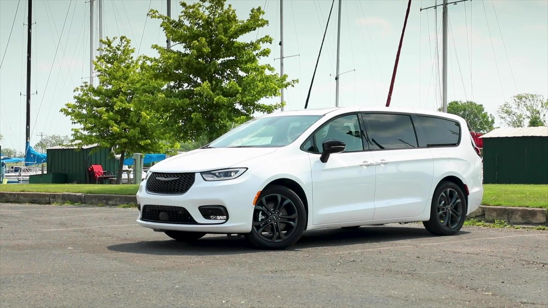 2026 Chrysler Pacifica 100th Anniversary Edition Driving Video