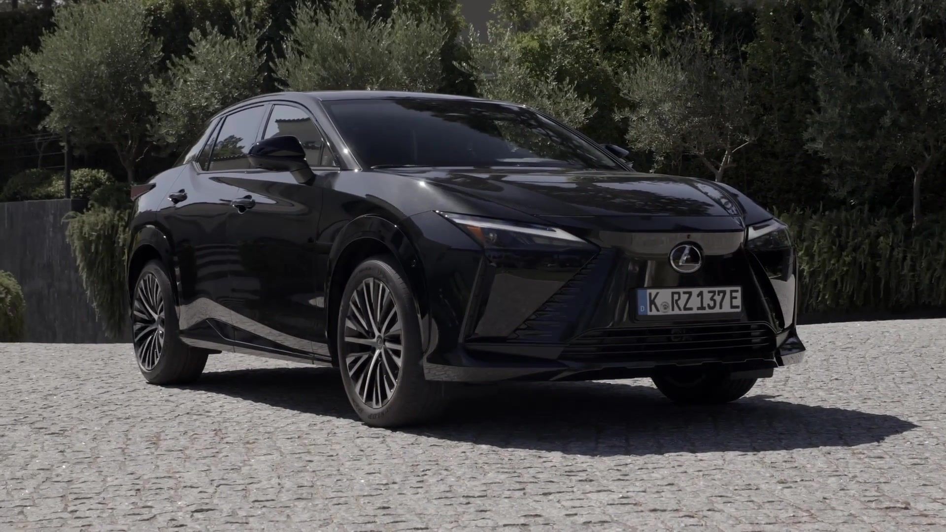 The new Lexus RZ Highlights