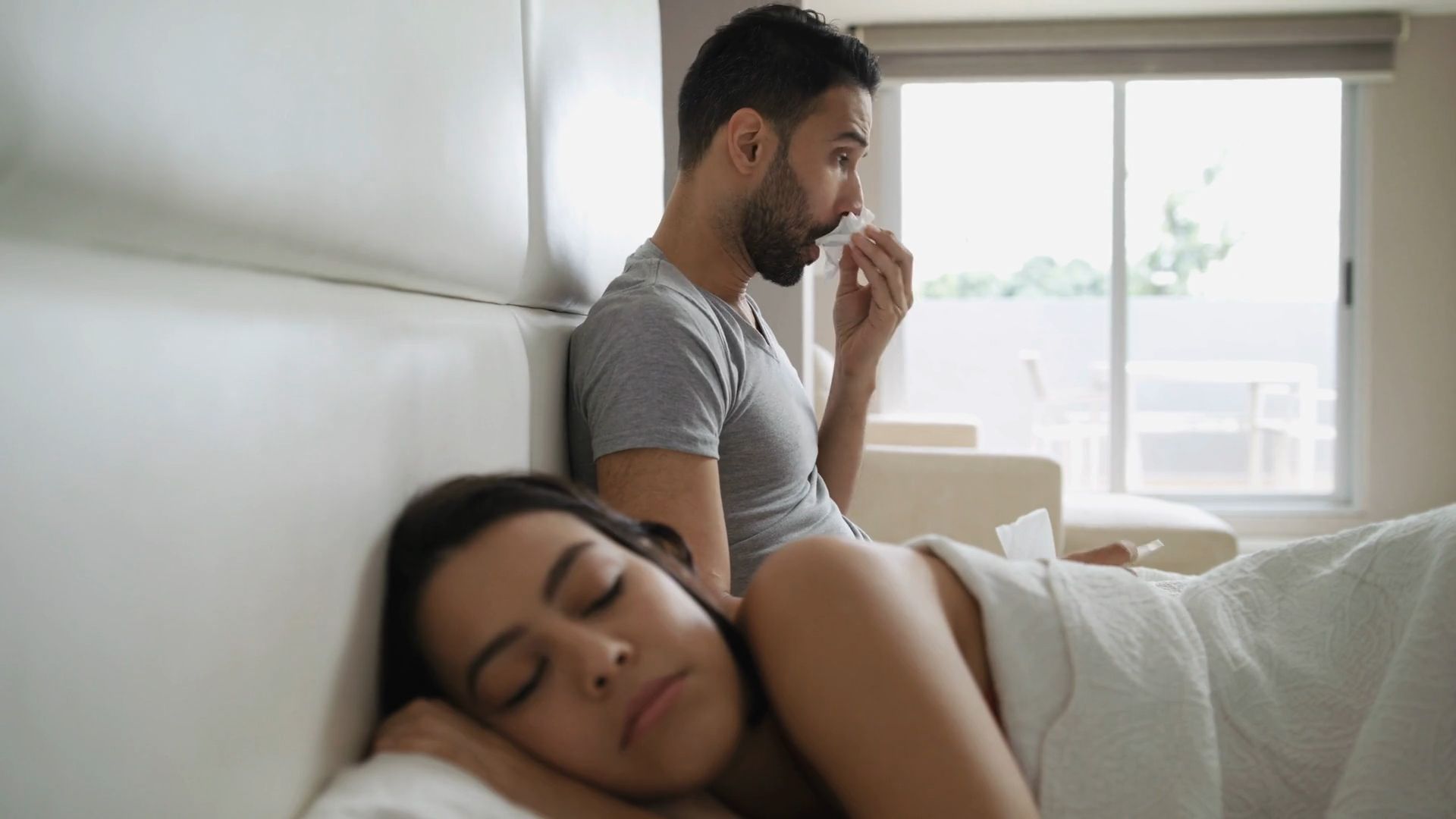 Wissenschaftlich belegt: Warum Männer mehr unter Grippe leiden