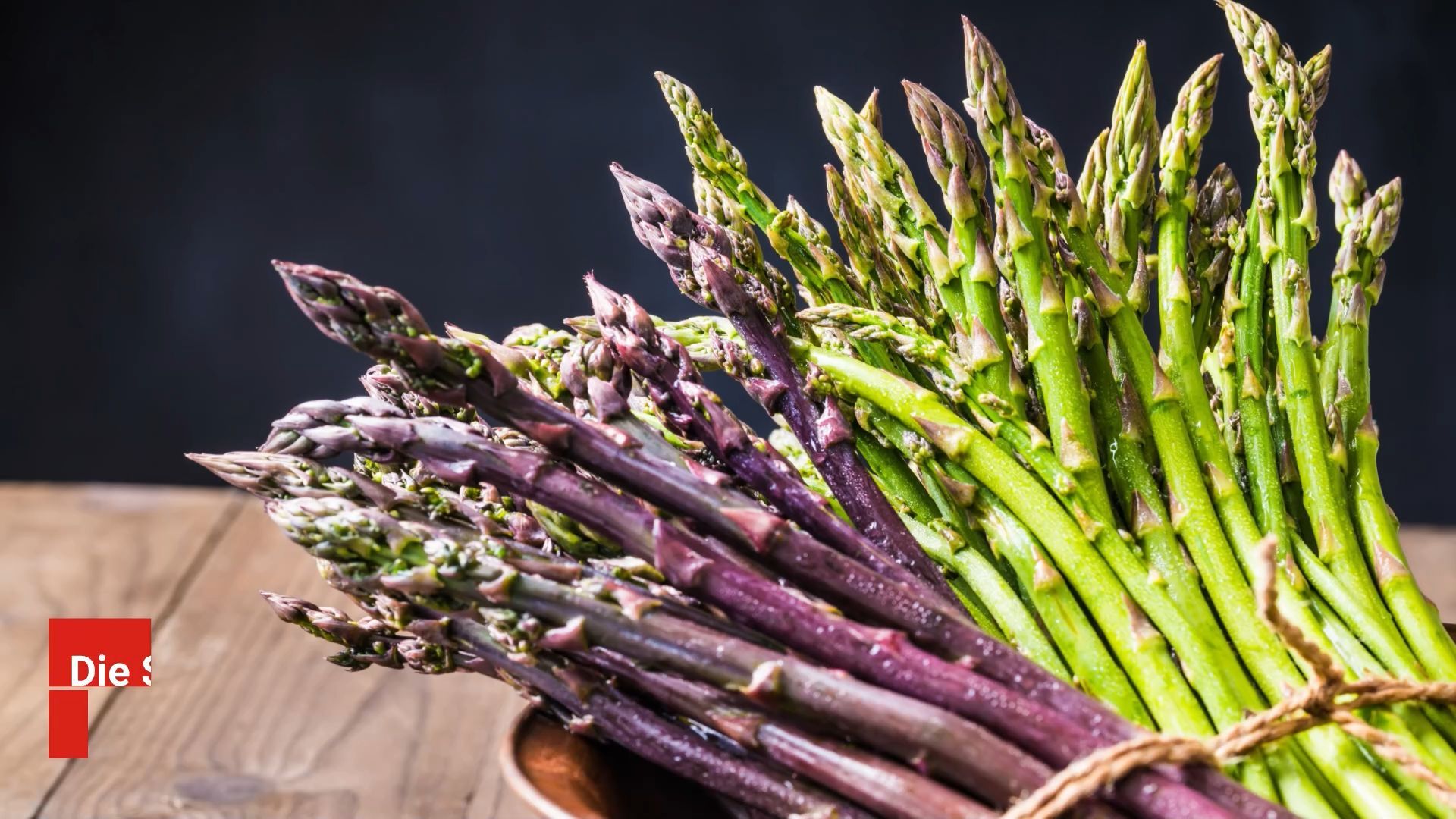 Future Asparagus: This new variety makes peeling unnecessary