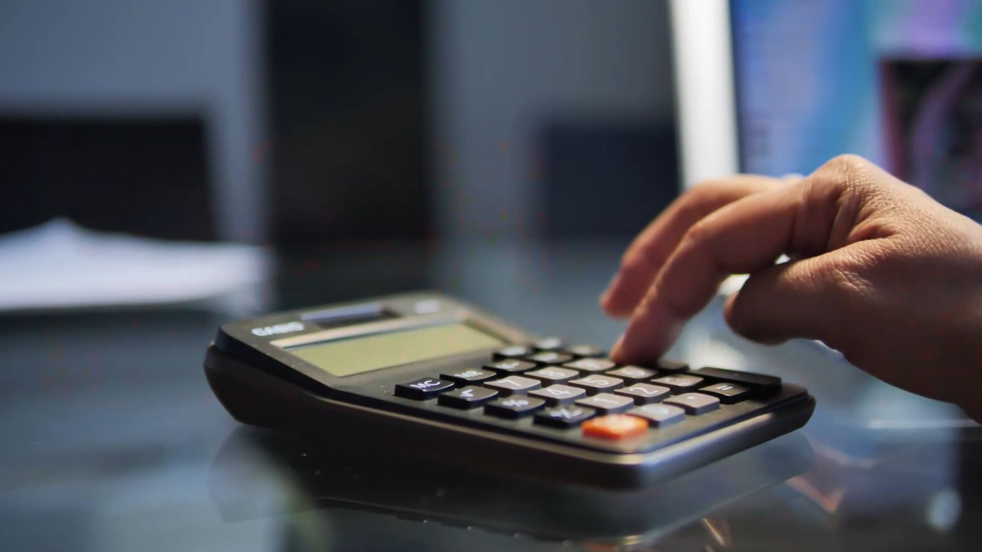 Sustainability Factor in Retirement: What Is It Exactly?