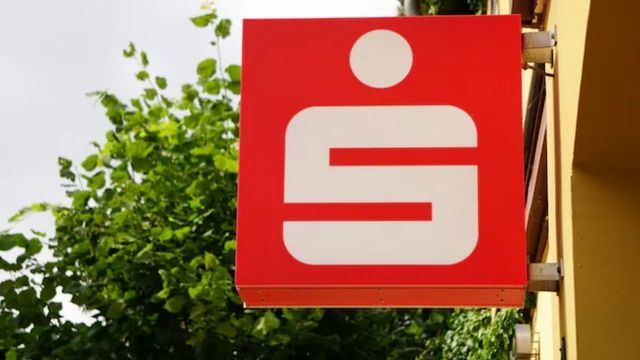 Video: "Antwort noch heute erforderlich": Wie Sparkassen-Kunden jetzt reagieren sollten