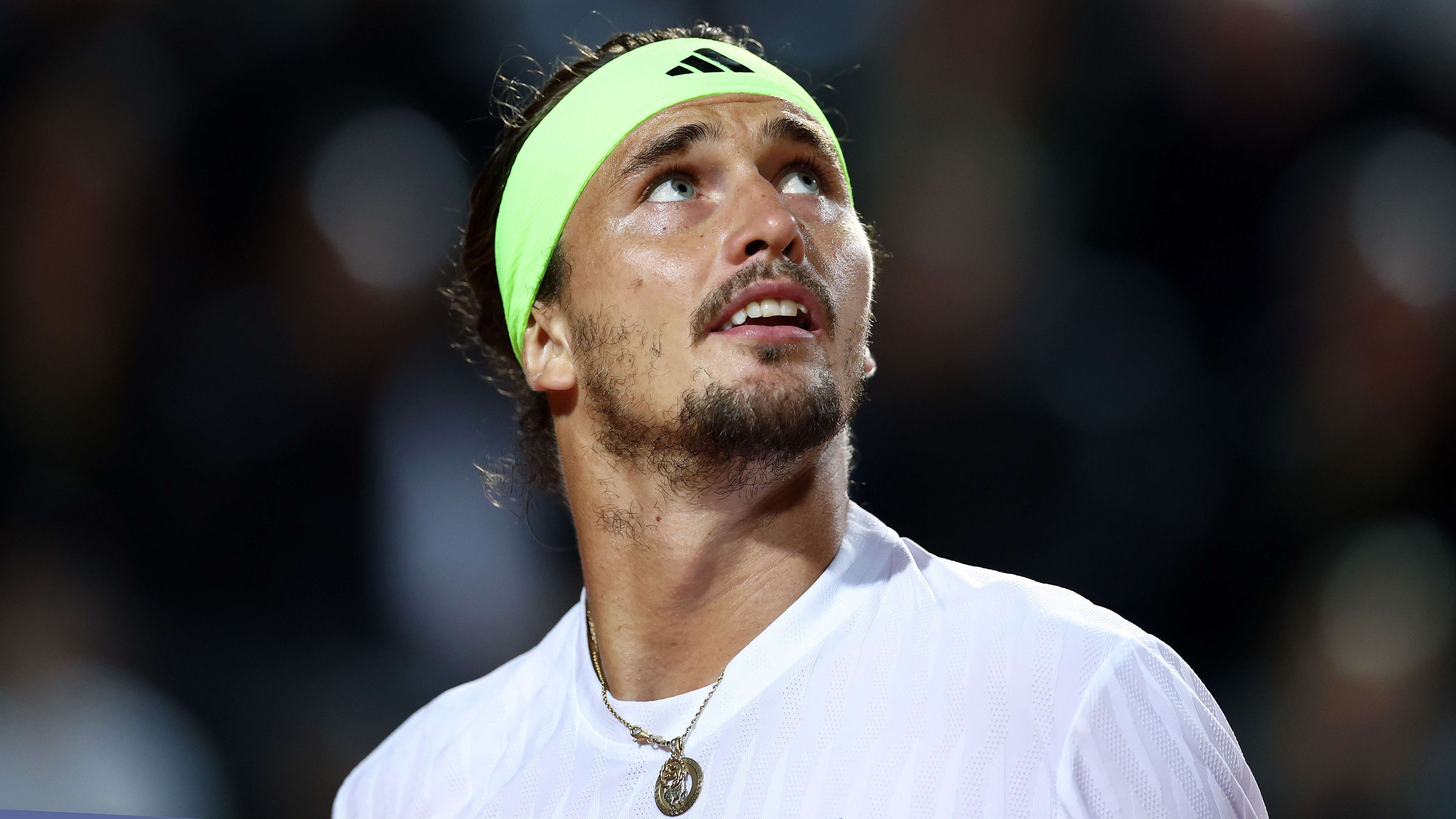 Blitzeinschlag! Zverev berichtet von Notlandung bei Paris-Anreise
