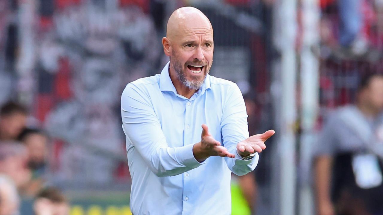Leverkusen-Fans fordern frischen Wind: Ten Hag vor dem Aus?