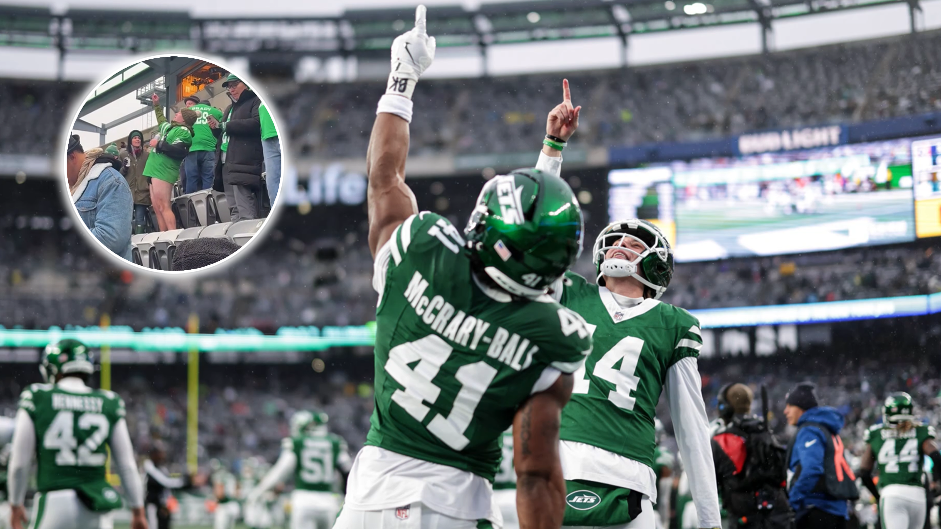 NFL: Jets-Fan zieht untenrum blank – Security greift ein